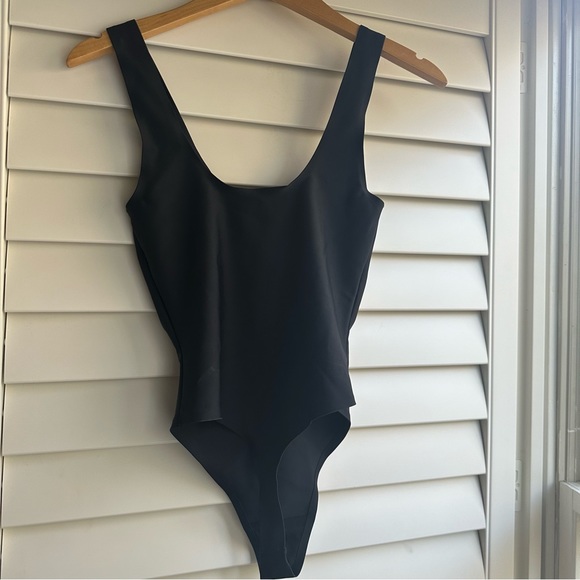 Parade Black Bodysuit- Nearly Naked Seamless Bodysuit - Picture 3 of 4